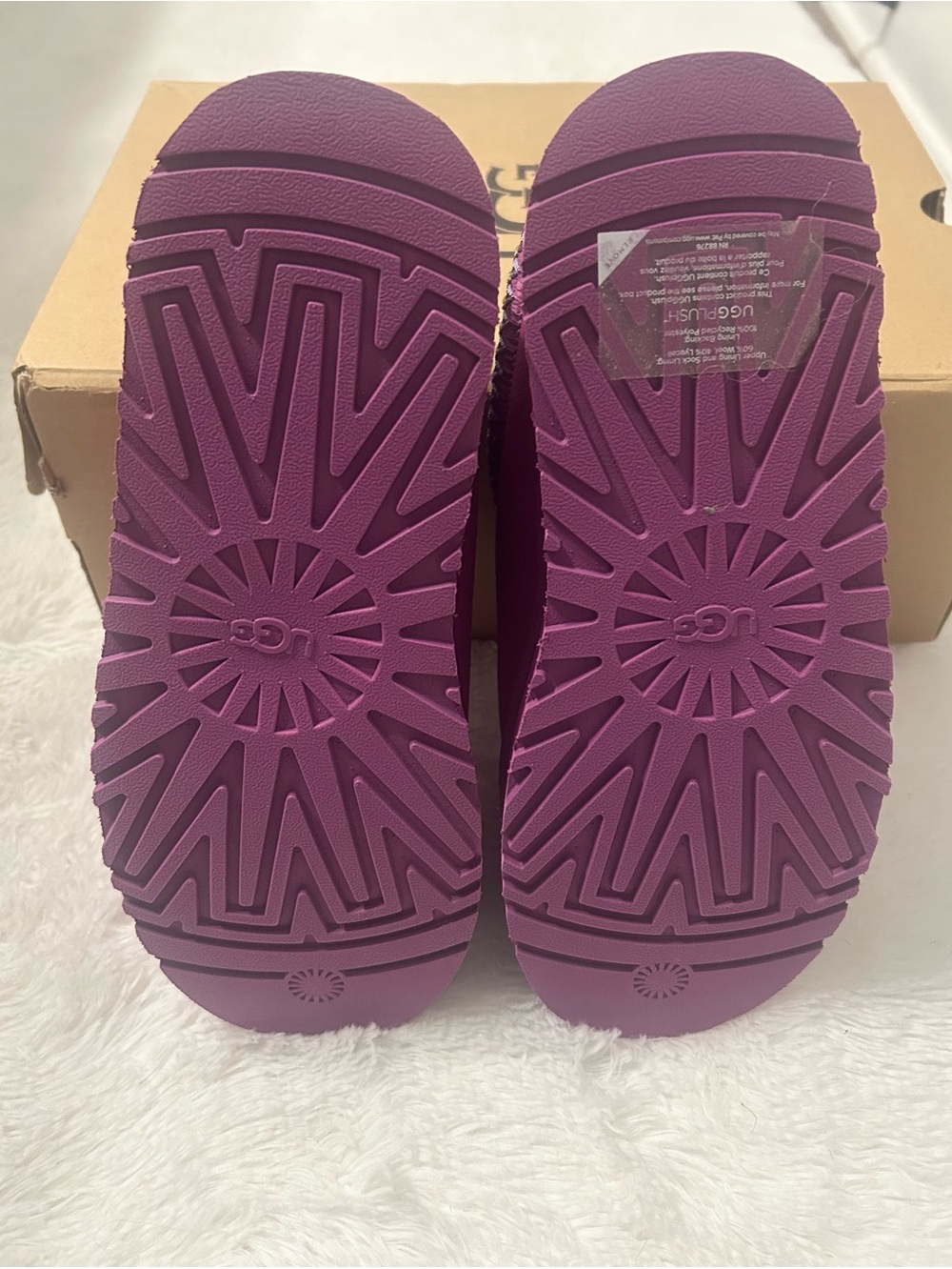 UGG Tazz Slip-On Slipper — Mangosteen - Picture 14 of 17